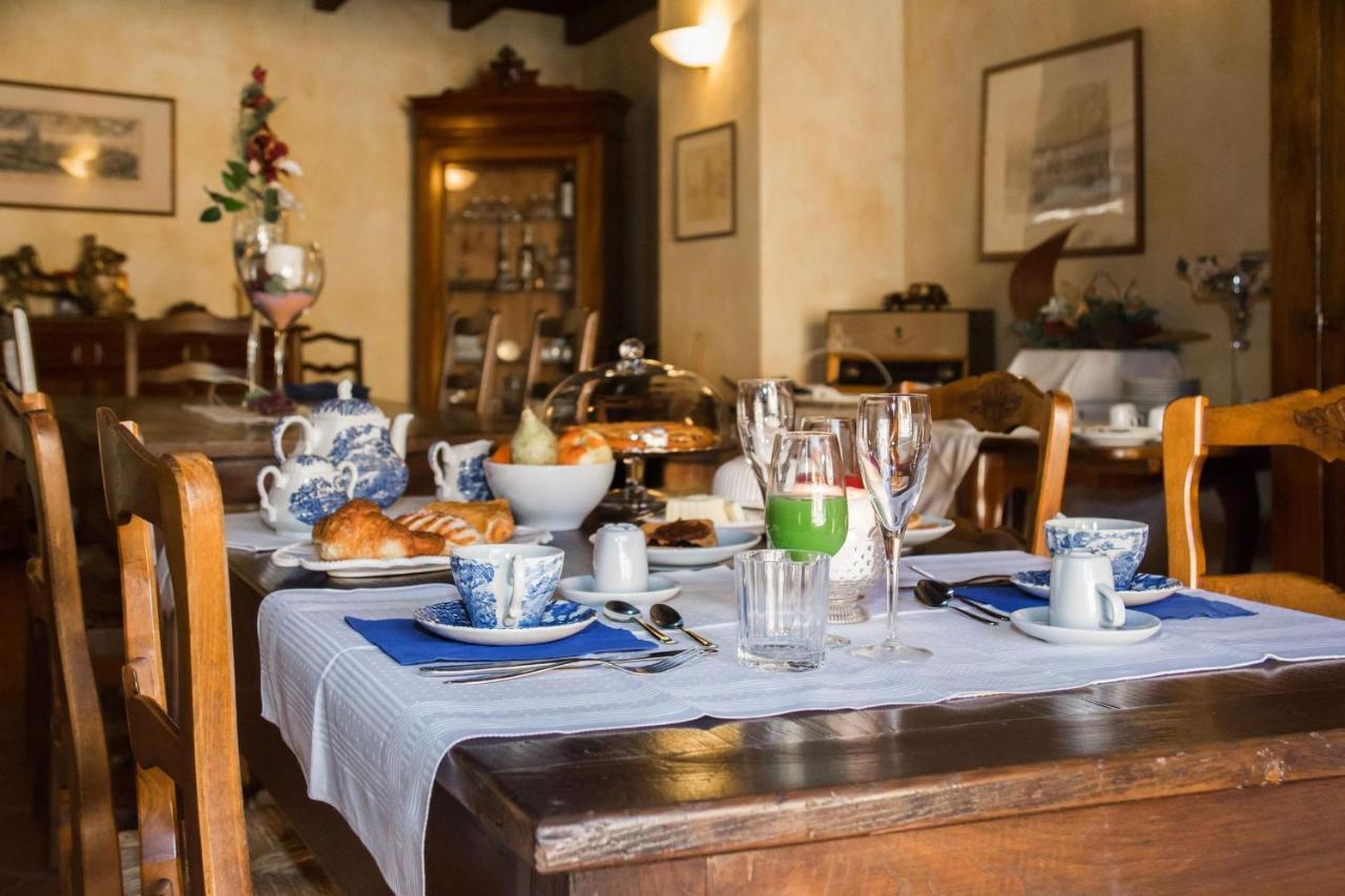 Casa Del Grande Vecchio Bed & Breakfast Airasca Bagian luar foto